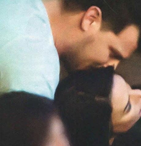 Νέος έρωτας για την Εύη Βατίδου -Καυτά φιλιά σε νυχτερινό κέντρο [εικόνες] | iefimerida.gr 0