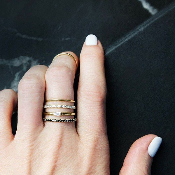 Το μονό δαχτυλίδι είναι πασέ -Οι fashion bloggers φορούν πολλά μαζί, σε όλα τα δάχτυλα [εικόνες] | iefimerida.gr 6