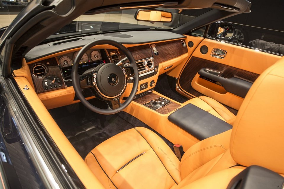 Αυτά είναι τα 5 πιο πολυτελή αυτοκίνητα στον κόσμο [εικόνες] | iefimerida.gr 1