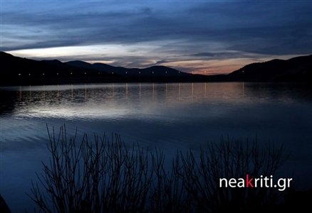 Κρήτη: «Αναδύθηκε» εκκλησία που είχε βυθιστεί στα νερά φράγματος -Αδειασε από νερά, λειτούργησε ξανά [εικόνες & βίντεο] | iefimerida.gr 7