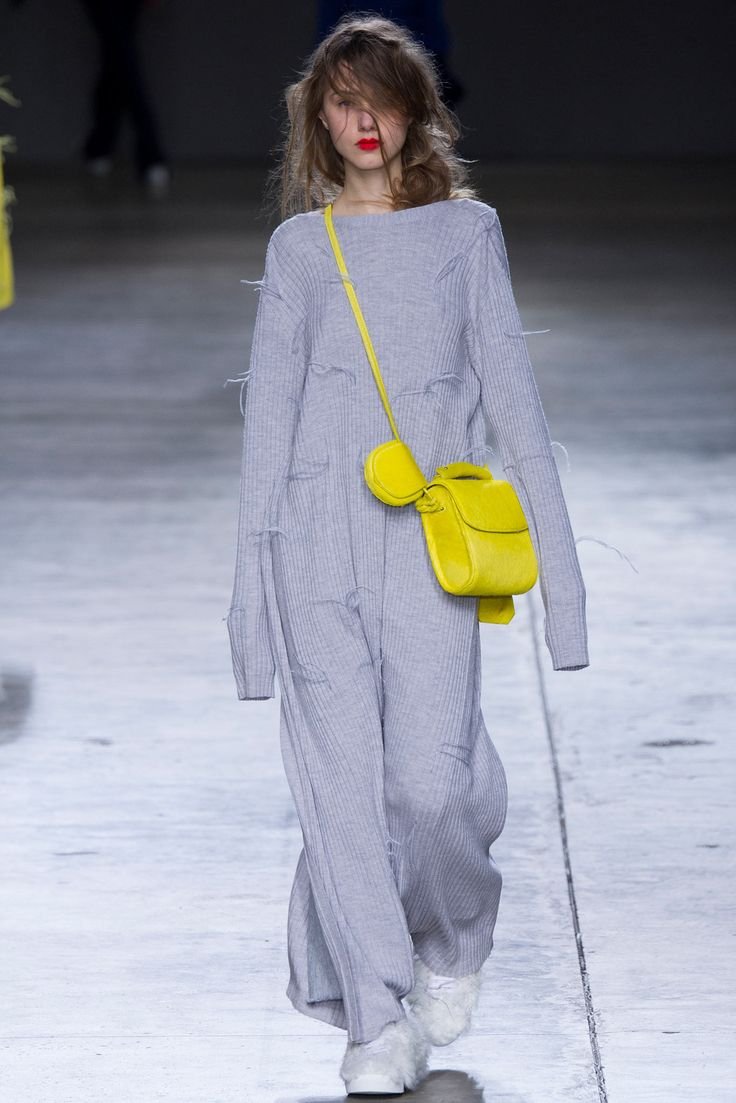 Ογκος στα μανίκια, η νέα τάση -Πώς θα τη φορέσετε [εικόνες] | iefimerida.gr 10