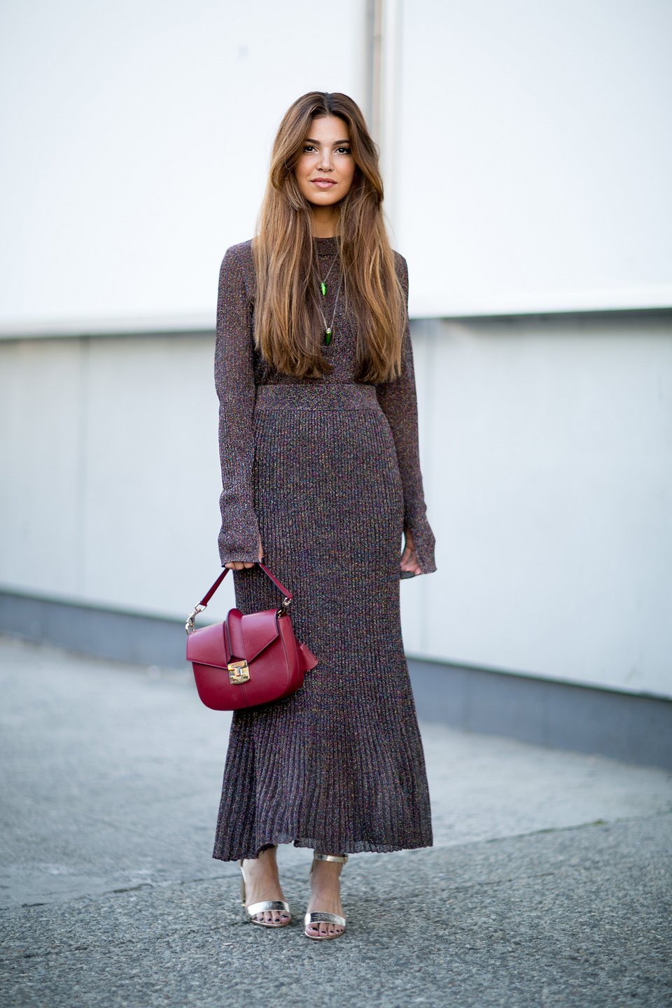 Ογκος στα μανίκια, η νέα τάση -Πώς θα τη φορέσετε [εικόνες] | iefimerida.gr 1