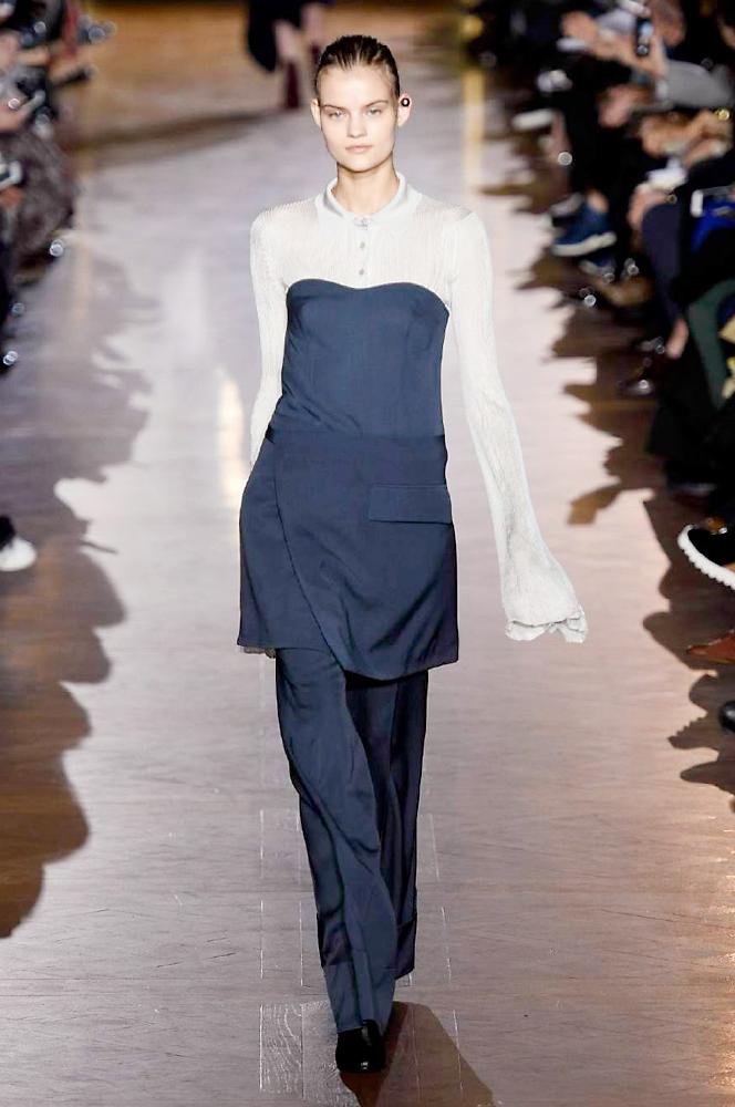 Ογκος στα μανίκια, η νέα τάση -Πώς θα τη φορέσετε [εικόνες] | iefimerida.gr 0