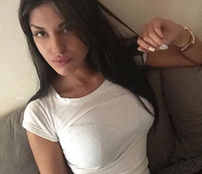 Αυτές είναι οι δύο νεαρές που ήταν στο αυτοκίνητο του Παντελίδη [εικόνες] | iefimerida.gr 0