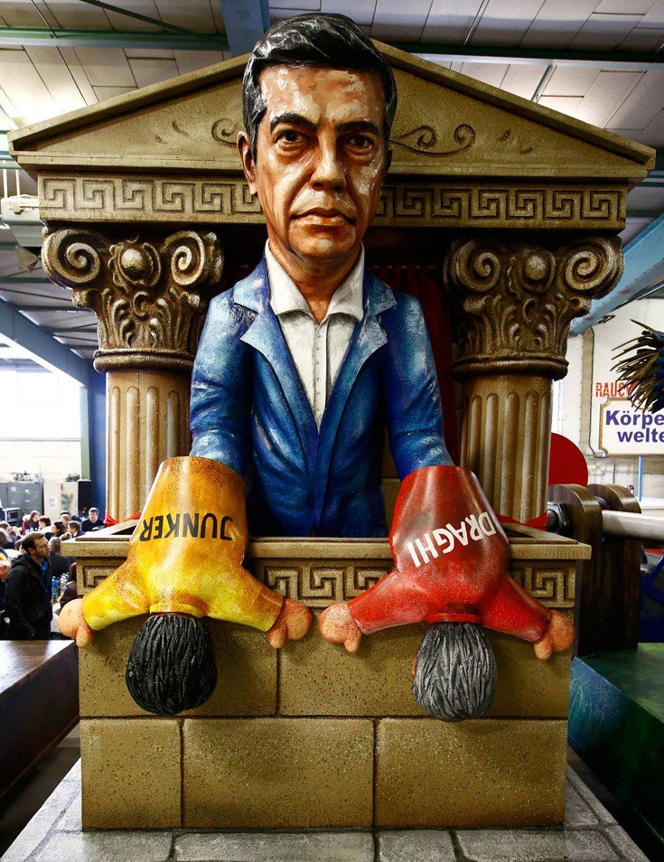 Οι Γερμανοί έκαναν τον Τσίπρα άρμα στο καρναβάλι της Κολωνίας [εικόνες] | iefimerida.gr 0