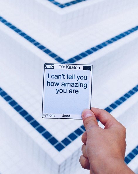 Blogger είχε ΤΗΝ ιδέα: Παρακίνησε ανθρώπους να γράψουν γράμμα στον πρώτο τους μεγάλο έρωτα [εικόνες] | iefimerida.gr 1