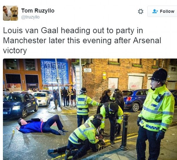 To Τwitter «γλεντάει» τον Φαν Χάαλ -Για τη βουτιά μπροστά στον διαιτητή [εικόνες] | iefimerida.gr 2