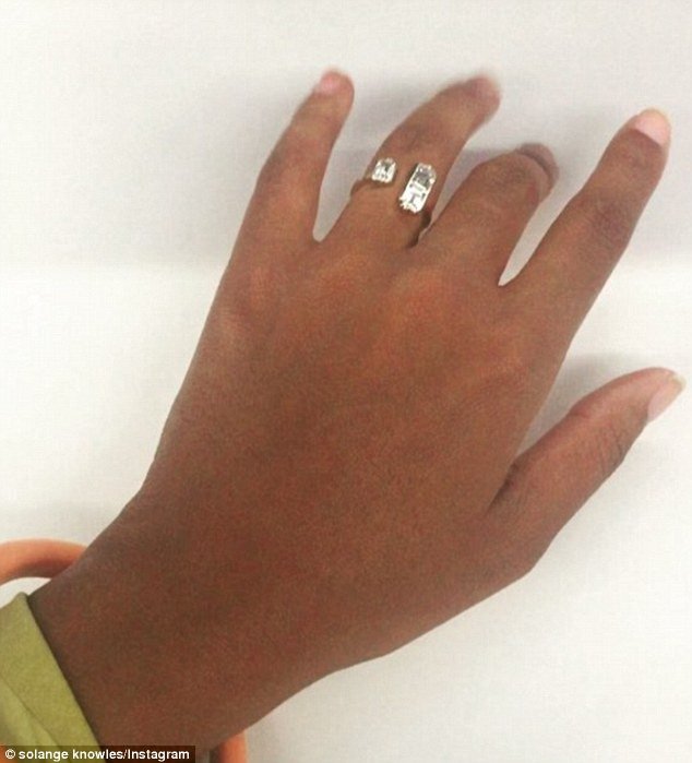 H αδελφή της Μπιγιονσέ έχασε τη βέρα της -Δίνει αμοιβή σε όποιον τη βρει [εικόνες]  | iefimerida.gr 6