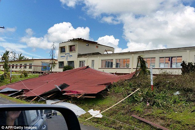 Νησιά Φίτζι: Xιλιάδες άνθρωποι στα καταφύγια μετά τον κυκλώνα-Φόβοι για επιδημίες [εικόνες] | iefimerida.gr 10