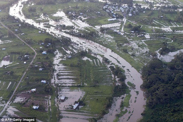 Νησιά Φίτζι: Xιλιάδες άνθρωποι στα καταφύγια μετά τον κυκλώνα-Φόβοι για επιδημίες [εικόνες] | iefimerida.gr 7