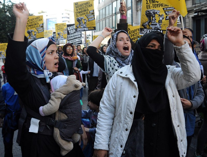 Πορεία προσφύγων και αλληλέγγυων στο κέντρο της Αθήνας [εικόνες] | iefimerida.gr 8