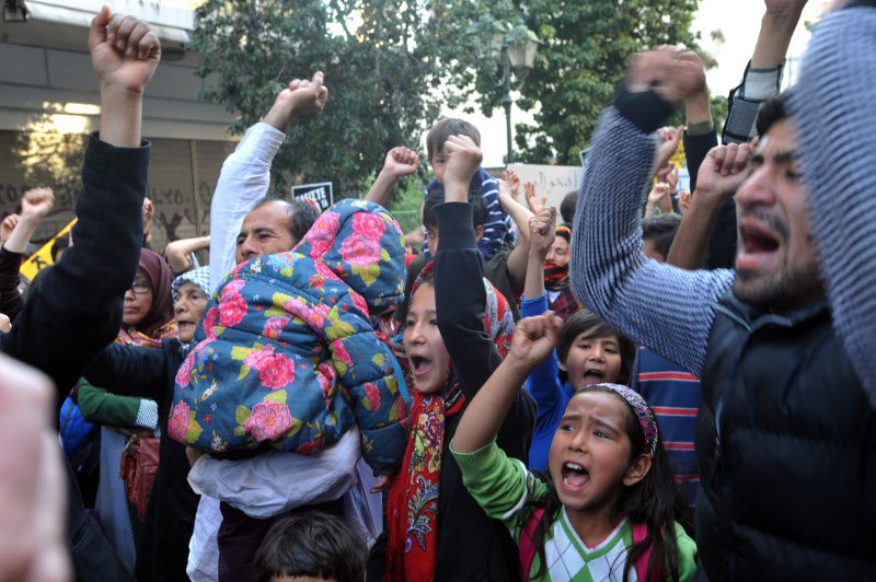 Πορεία προσφύγων και αλληλέγγυων στο κέντρο της Αθήνας [εικόνες] | iefimerida.gr 3