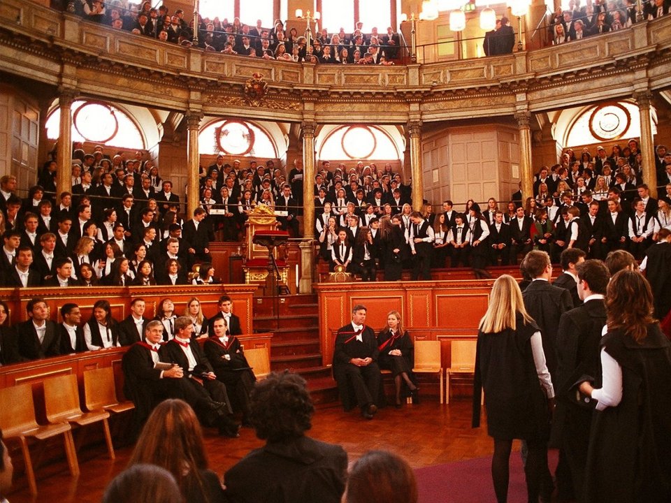 Η ελίτ των πανεπιστημίων της Ευρώπης για σπουδές στα οικονομικά -Τα 16 καλύτερα [λίστα & εικόνες] | iefimerida.gr 14