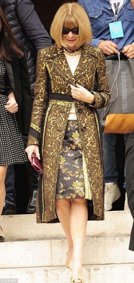 Ο «διάβολος» φορούσε... παλτό -Τα μοναδικά πανωφόρια της Αννα Γουίντορ [εικόνες] | iefimerida.gr 0