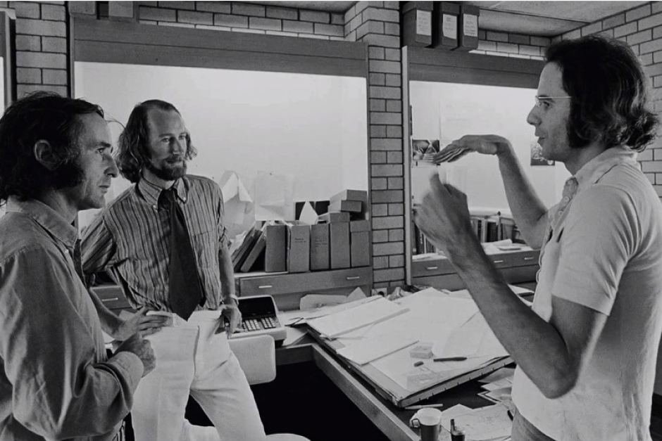 Η μυστηριώδης ταπετσαρία του Le Corbusier – 57 χρόνια μετά, έφτασε στην Οπερα του Σίδνεϊ [εικόνες] | iefimerida.gr 8