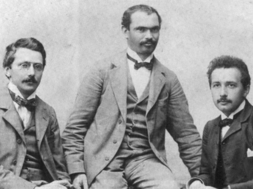 Αϊνστάιν: Η απίστευτη ζωή του πιο σπουδαίου επιστήμονα στον κόσμο [εικόνες] | iefimerida.gr 7