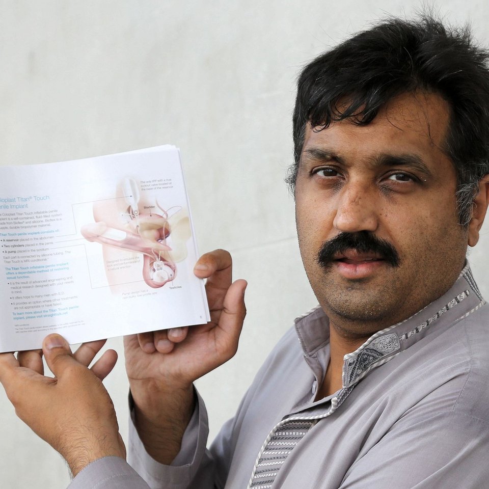 Ο άντρας με το βιονικό πέος έχασε την παρθενιά του [εικόνες] | iefimerida.gr 0