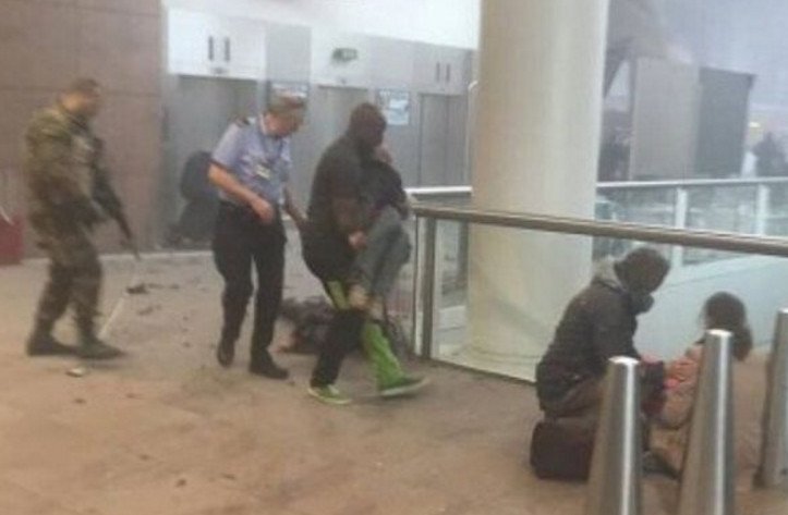 Βρυξέλλες: Χτύπησαν την πρωτεύουσα της Ευρώπης | iefimerida.gr 32