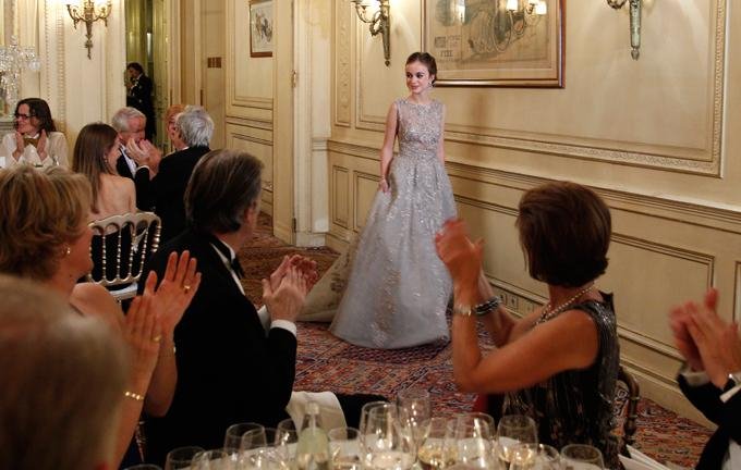 Αμέλια, ανιψιά της βασίλισσας Ελισάβετ, εξελέγη η ομορφότερη της οικογένειας [εικόνες] | iefimerida.gr 2