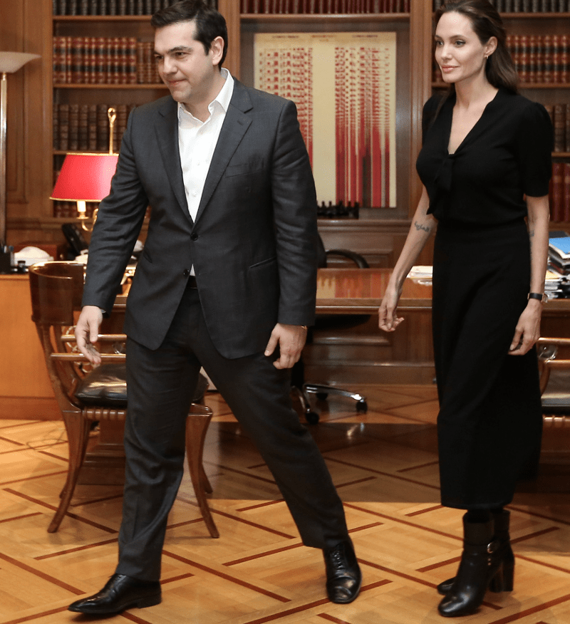 Καρέ καρέ το ραντεβού της Αντζελίνα Τζολί με τον Τσίπρα [εικόνες] | iefimerida.gr 1