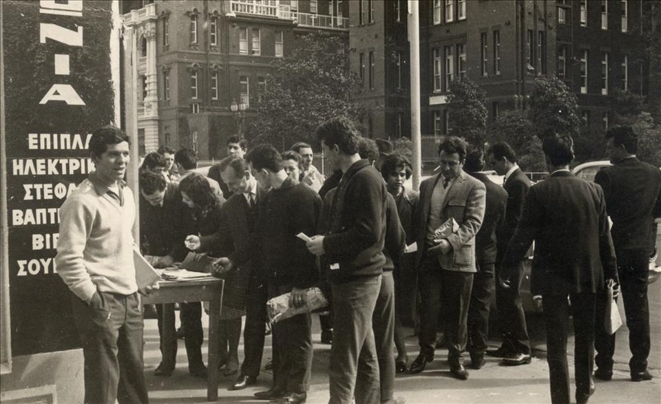 Γιατί στη Μελβούρνη αυτό το Μάρτιο μιλιούνται πολύ τα ελληνικά [εικόνες] | iefimerida.gr 1
