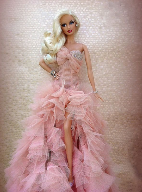 Barbie: Η ιστορία πίσω από την πιο διάσημη κούκλα [εικόνες] | iefimerida.gr 9