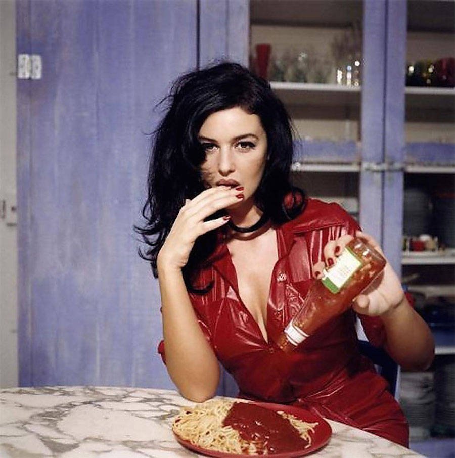 Να γιατί η Μπελούτσι είναι το πιο σαγηνευτικό θηλυκό του πλανήτη [εικόνες] | iefimerida.gr 14