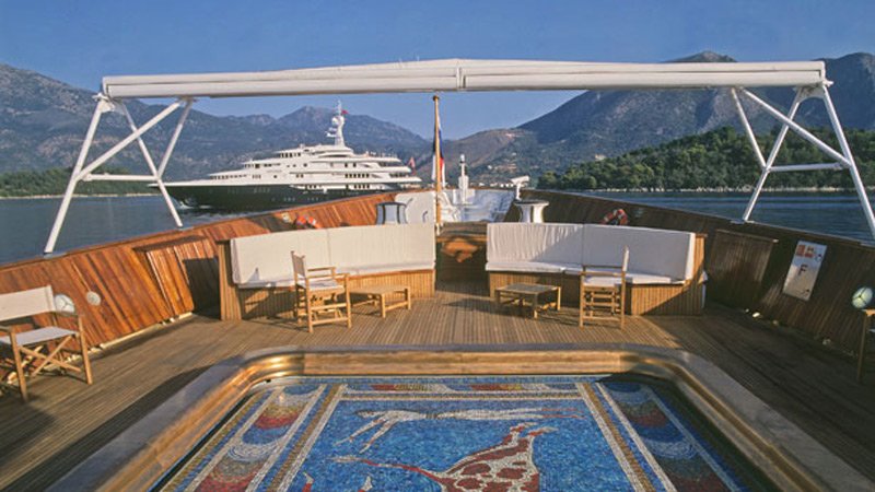 Μέσα στο γιοτ του Αριστοτέλη Ωνάση: Διάσημοι, ισχυροί και πρωτοφανείς έρωτες [εικόνες] | iefimerida.gr 20