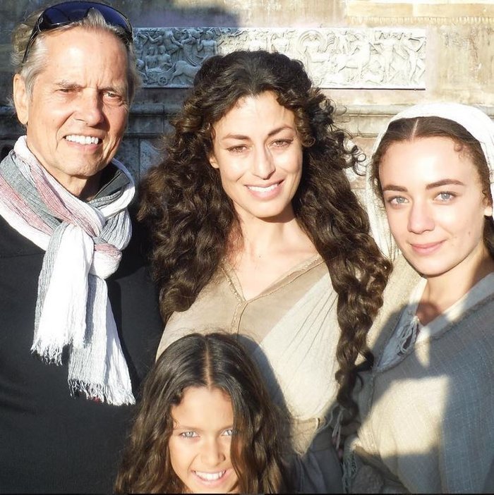 Αλλος ένας διεθνής ρόλος για την Δωροθέα Μερκούρη -Πρωταγωνιστεί σε ταινία για τον Ιησού [εικόνες] | iefimerida.gr 2