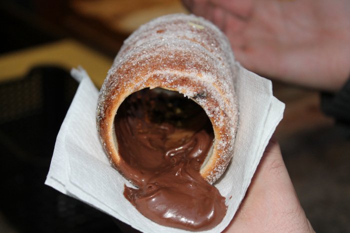 Doughnut: Ντόνατς και παγωτό σε ένα -Το γλυκό που έχει τρελάνει τους πάντες [εικόνες] | iefimerida.gr 3