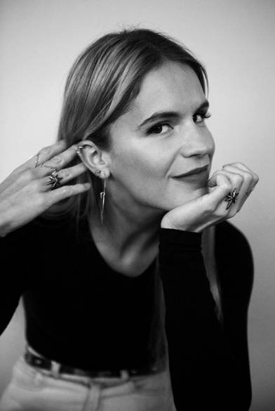 Ευγενία Νιάρχου -Η εγγονή του Ελληνα εφοπλιστή σχεδιάζει κοσμήματα στο Λονδίνο [εικόνες] | iefimerida.gr 8