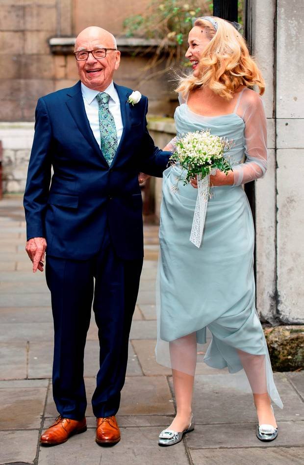 Τζέρι Χολ και Μέρντοχ έκαναν γάμο στην εκκλησία –Χλιδή και έρωτας στα 89 [εικόνες] | iefimerida.gr 12