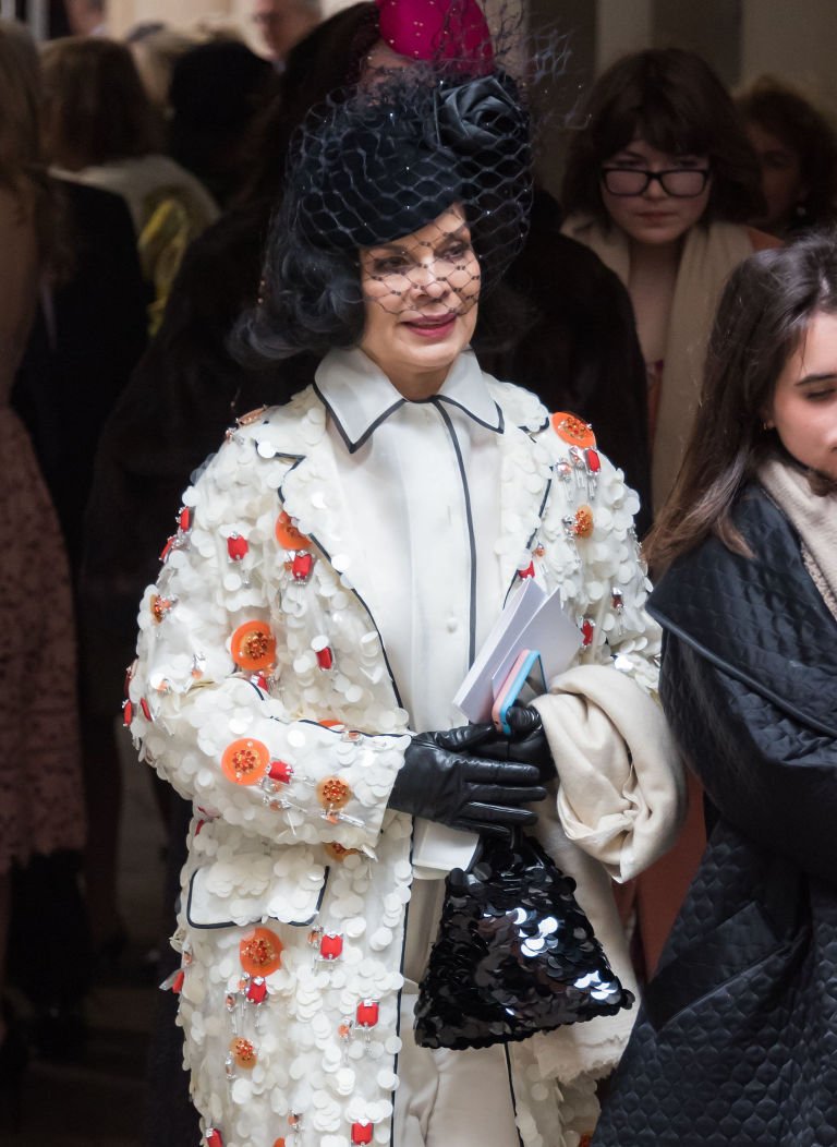 Τζέρι Χολ και Μέρντοχ έκαναν γάμο στην εκκλησία –Χλιδή και έρωτας στα 89 [εικόνες] | iefimerida.gr 15