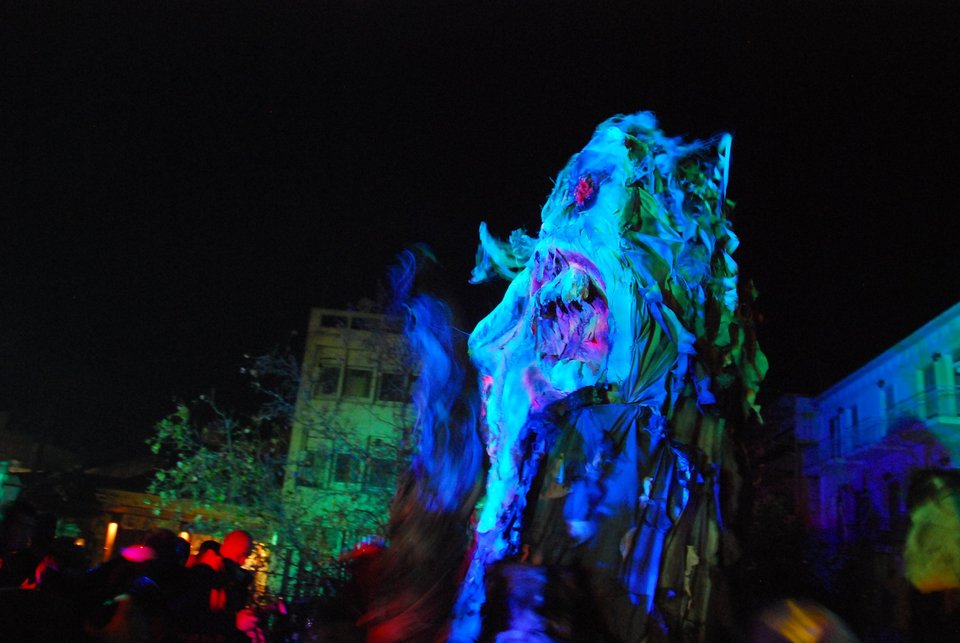 Τα έθιμα της Αποκριάς σε όλη την Ελλάδα -Μπουρανί, Γάμος του Κουτρούλη, Αλευρομουτζουρώματα [εικόνες] | iefimerida.gr 2