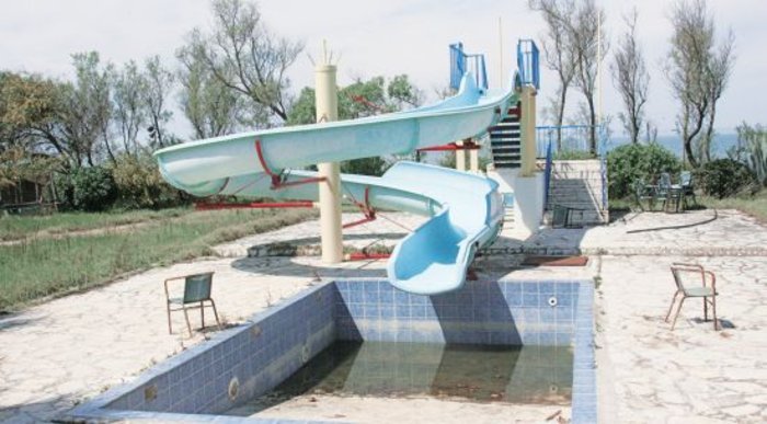 Αυτό είναι το παραθεριστικό κέντρο με τις πισίνες στην Ηλεία, που θα μεταφέρουν τους πρόσφυγες [εικόνες] | iefimerida.gr 9