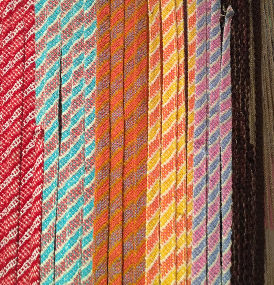 Εκρηξη χρώματος - Τα περίτεχνα πλεκτά της Ηλιοδώρας Μαργέλλου στην γκαλερί Αντωνοπούλου [εικόνες] | iefimerida.gr 2