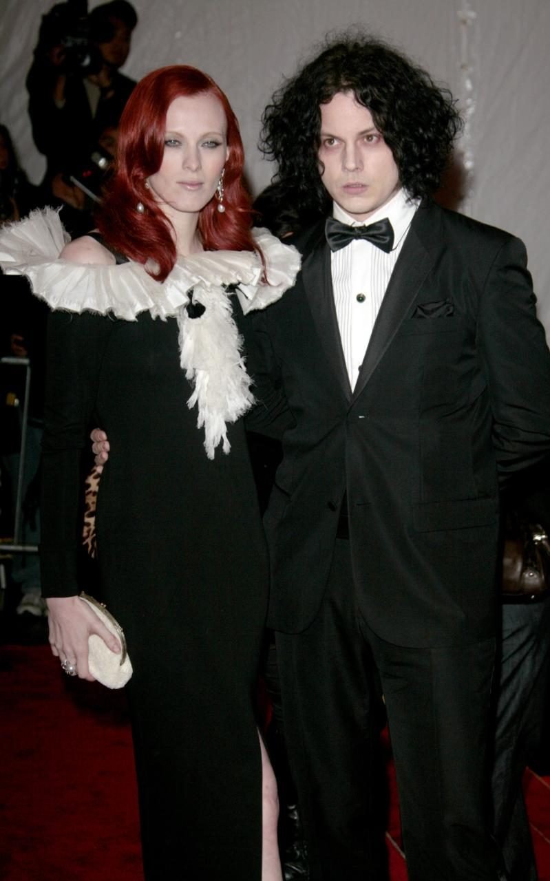 Ζευγάρια που ντύνονται πανομοιότυπα – Στρέιτ και γκέι φοράνε τα ίδια ρούχα [εικόνες] | iefimerida.gr 5