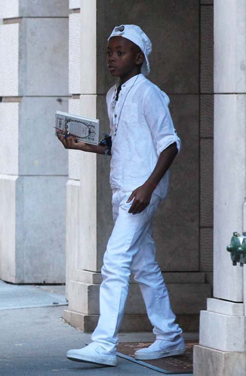 Η Μαντόνα έχει πρόβλημα και με τον υιοθετημένο γιο της [εικόνες] | iefimerida.gr 3