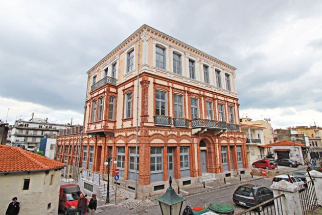 Αναστηλώθηκε το πανέμορφο σπίτι του Μάνου Χατζιδάκι στην Ξάνθη [εικόνες] | iefimerida.gr 1