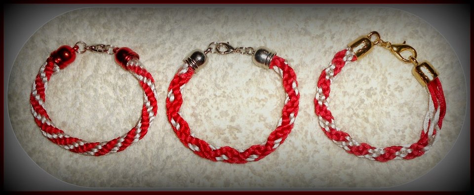 Μάρτης, το βραχιόλι με τις άσπρες και κόκκινες κλωστές, για να μην σε κάψει ο ήλιος -Ενα έθιμο με μεγάλη ιστορία [εικόνες] | iefimerida.gr 2