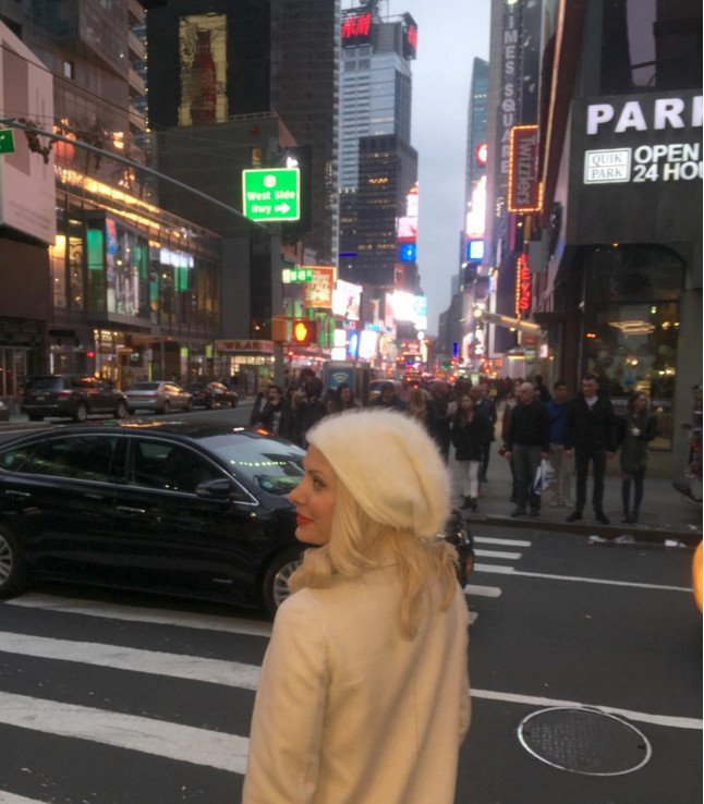 Κούλουμα στη Νέα Υόρκη για την Ελένη Μενεγάκη -Εκδρομή για ψώνια [εικόνες] | iefimerida.gr 3