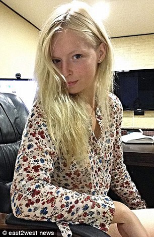 Tραγικός θάνατος: Η αδελφή της τη μαχαίρωσε 140 φορές [εικόνες] | iefimerida.gr 3