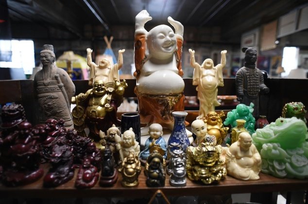 Σκουπιδιάρης στη Νέα Υόρκη δημιουργεί μουσείο από αντικείμενα που μάζεψε [εικόνες] | iefimerida.gr 6