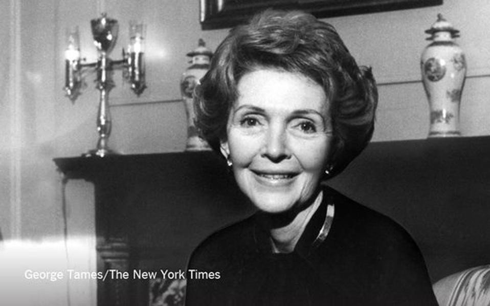 Πέθανε η πρώην πρώτη κυρία των ΗΠΑ Νάνσι Ρίγκαν [εικόνες]  | iefimerida.gr 0