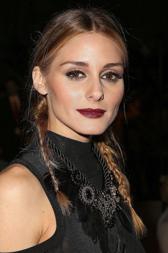 Πλεξούδες όπως αυτές των μποξέρ: Το εύκολο χτένισμα που έγινε μανία των γυναικών [εικόνες] | iefimerida.gr 4