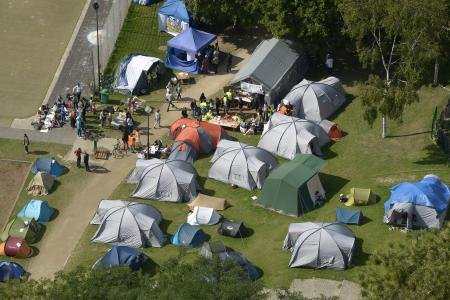 Ποιος είναι ο τρομοκράτης με το καπελάκι –Δημοσιογράφος, Bέλγος, σκληρός ισλαμιστής [εικόνες] | iefimerida.gr 7