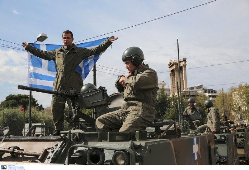 Παρέλαση 25ης Μαρτίου: Με τανκς, drones και παράπονα στον Παυλόπουλο [εικόνες] | iefimerida.gr 13