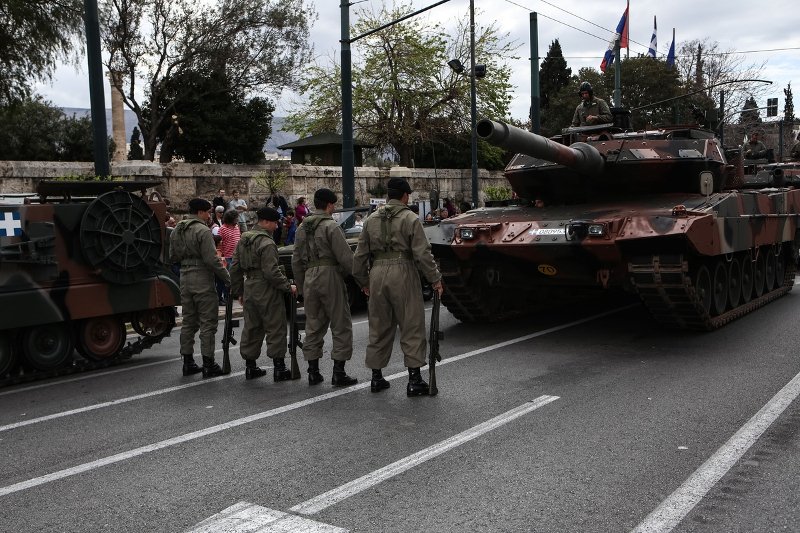 Παρέλαση 25ης Μαρτίου: Με τανκς, drones και παράπονα στον Παυλόπουλο [εικόνες] | iefimerida.gr 21