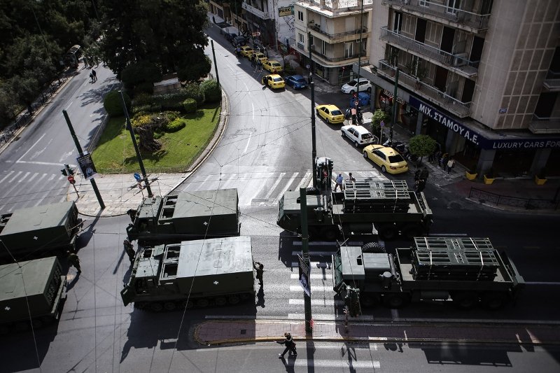 Παρέλαση 25ης Μαρτίου: Με τανκς, drones και παράπονα στον Παυλόπουλο [εικόνες] | iefimerida.gr 23