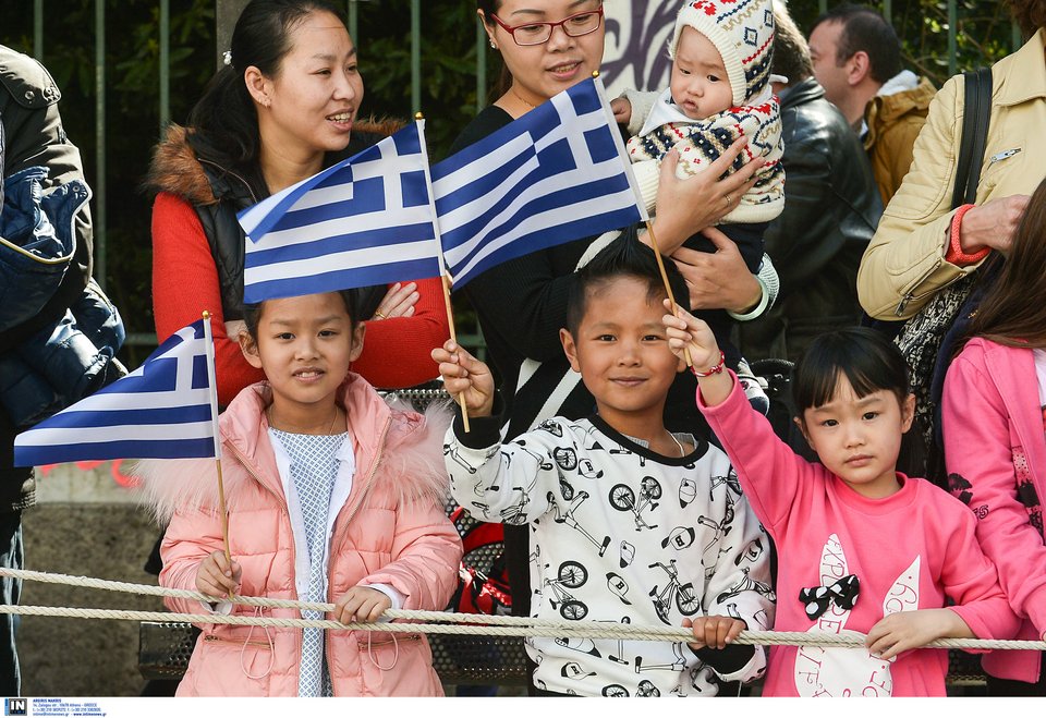 Παρέλαση 25ης Μαρτίου: Με τανκς, drones και παράπονα στον Παυλόπουλο [εικόνες] | iefimerida.gr 26